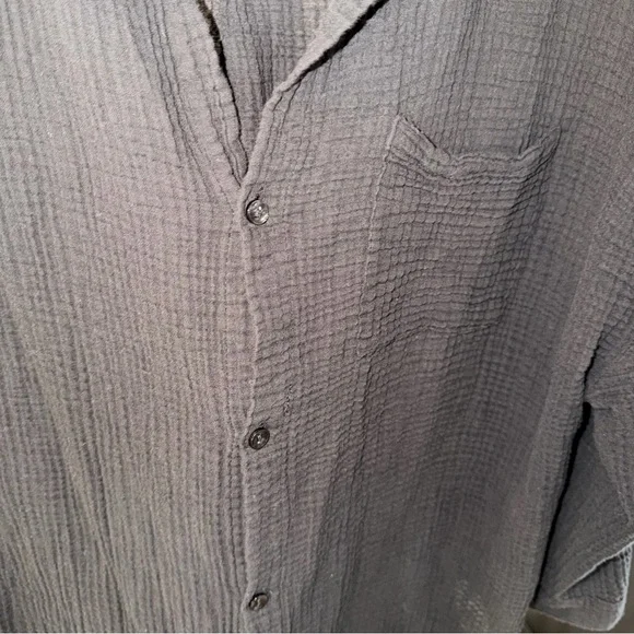 Black Button-Up Shirt - 100% Cotton - Picture 2 of 6